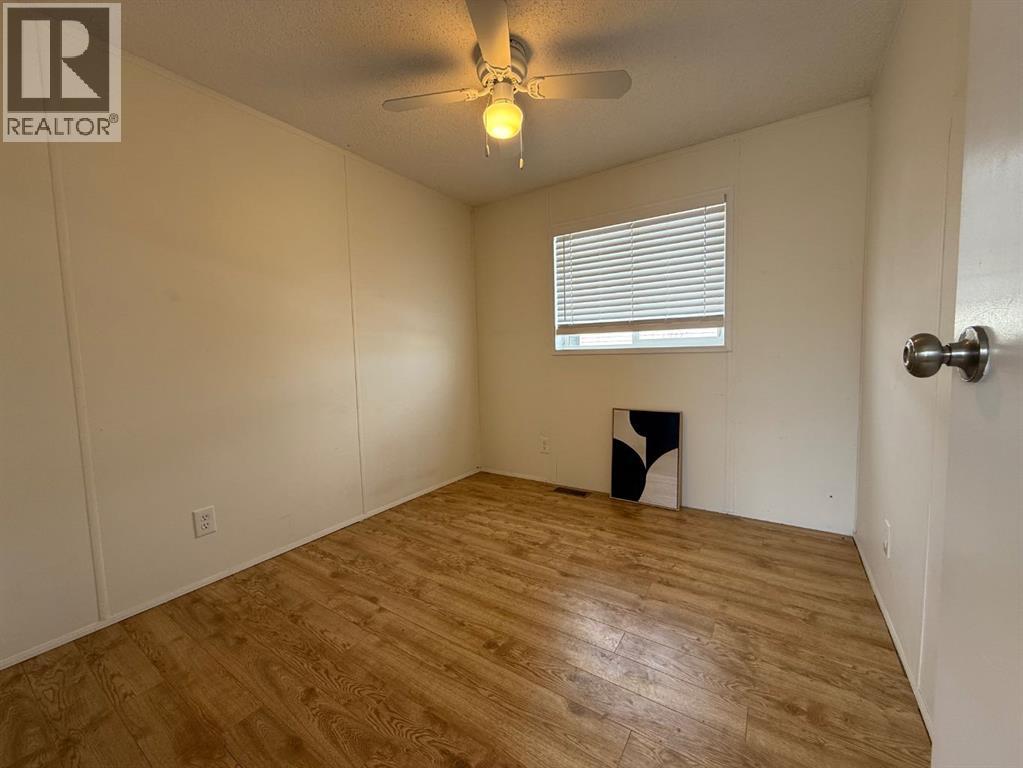 9715 108 Avenue, Clairmont, Alberta  T8X 5E4 - Photo 16 - A2300882