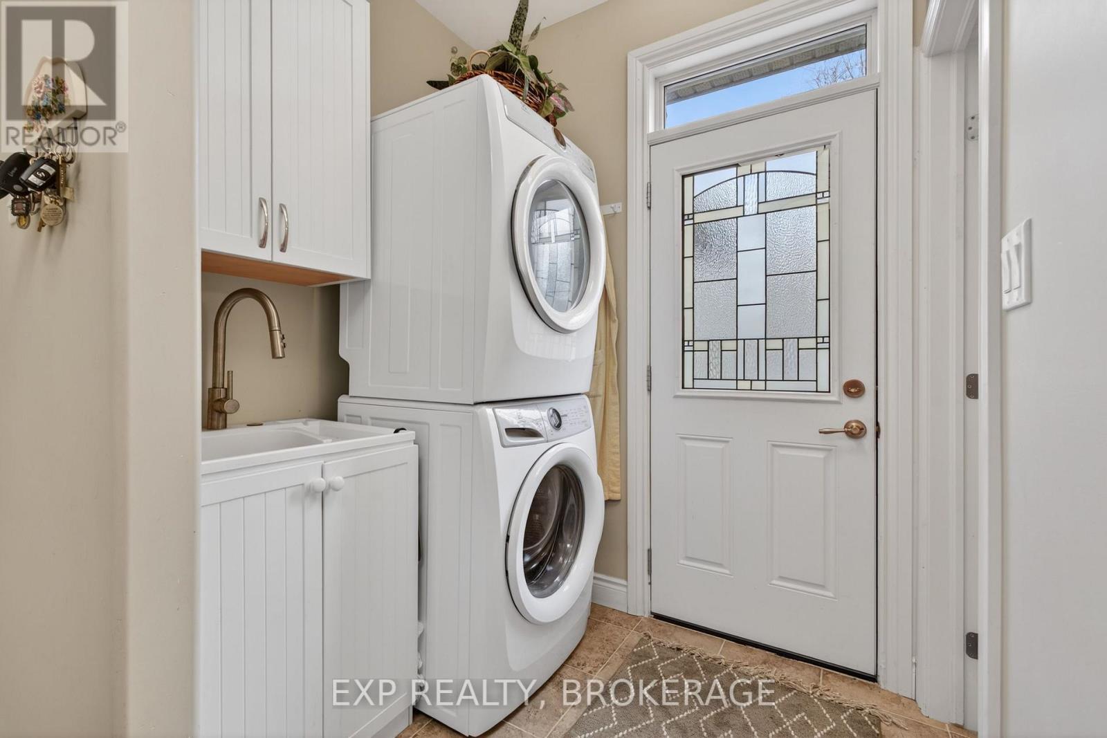 24 Admiral's Court, Loyalist, Ontario  K0H 1G0 - Photo 25 - X13024210