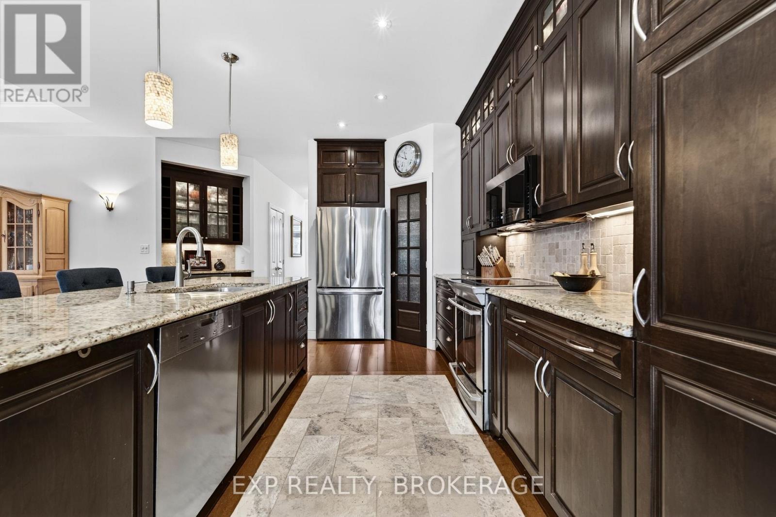 24 Admiral's Court, Loyalist, Ontario  K0H 1G0 - Photo 9 - X13024210