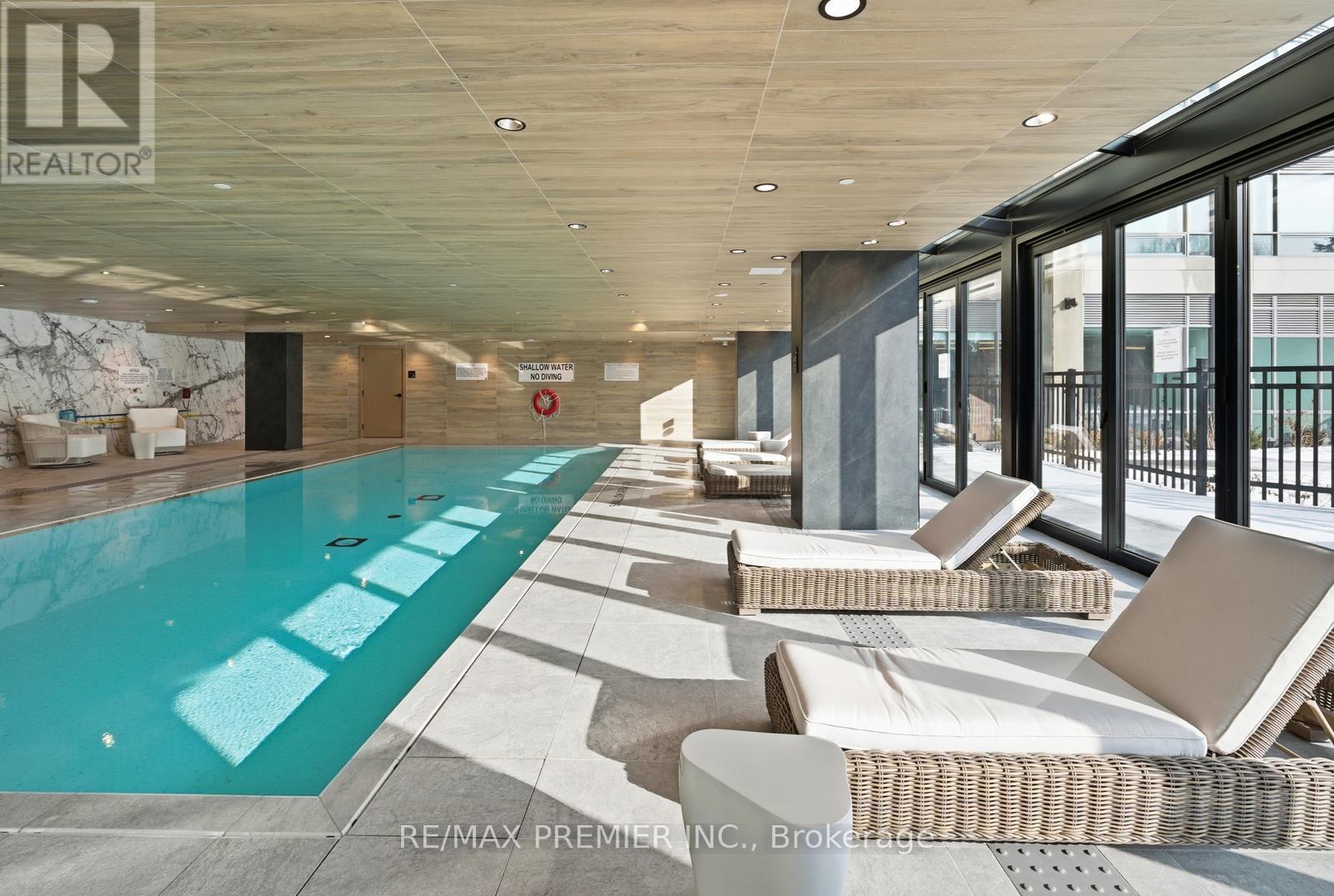 435 - 2075 King Road, King, Ontario  L7B 0R6 - Photo 38 - N13024348