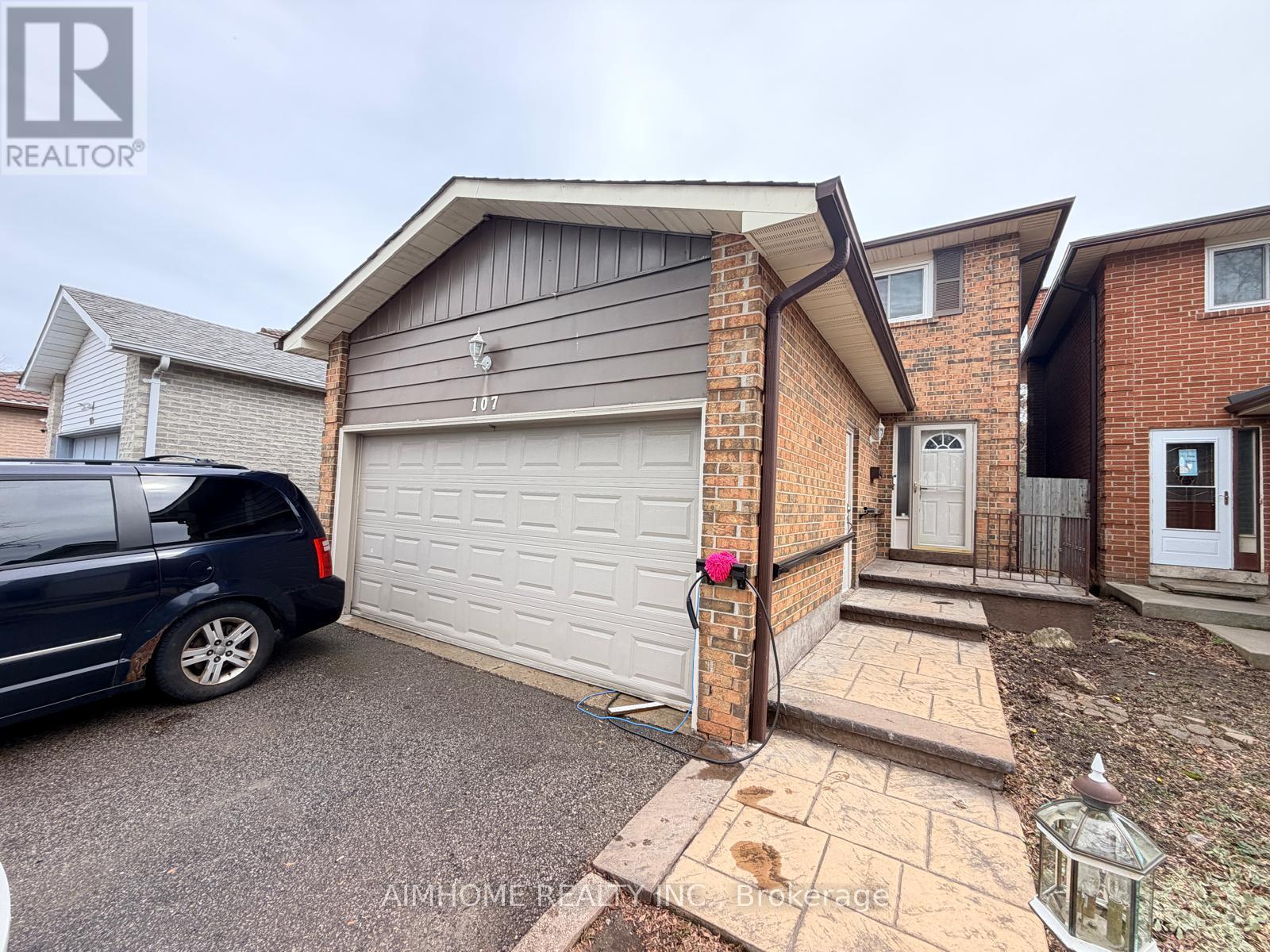 107 Trothen Circle, Markham, Ontario  L3P 4H6 - Photo 16 - N13024392