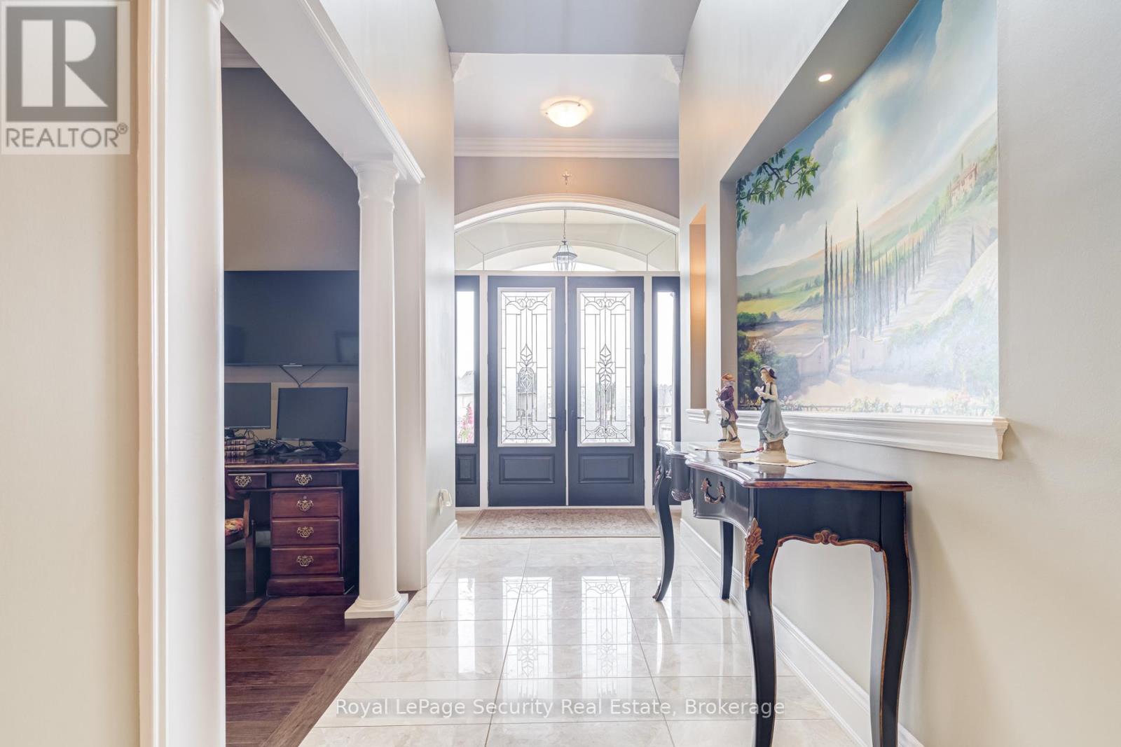 20 Aubrietia Court, Richmond Hill, Ontario  L4E 2R3 - Photo 5 - N13024440