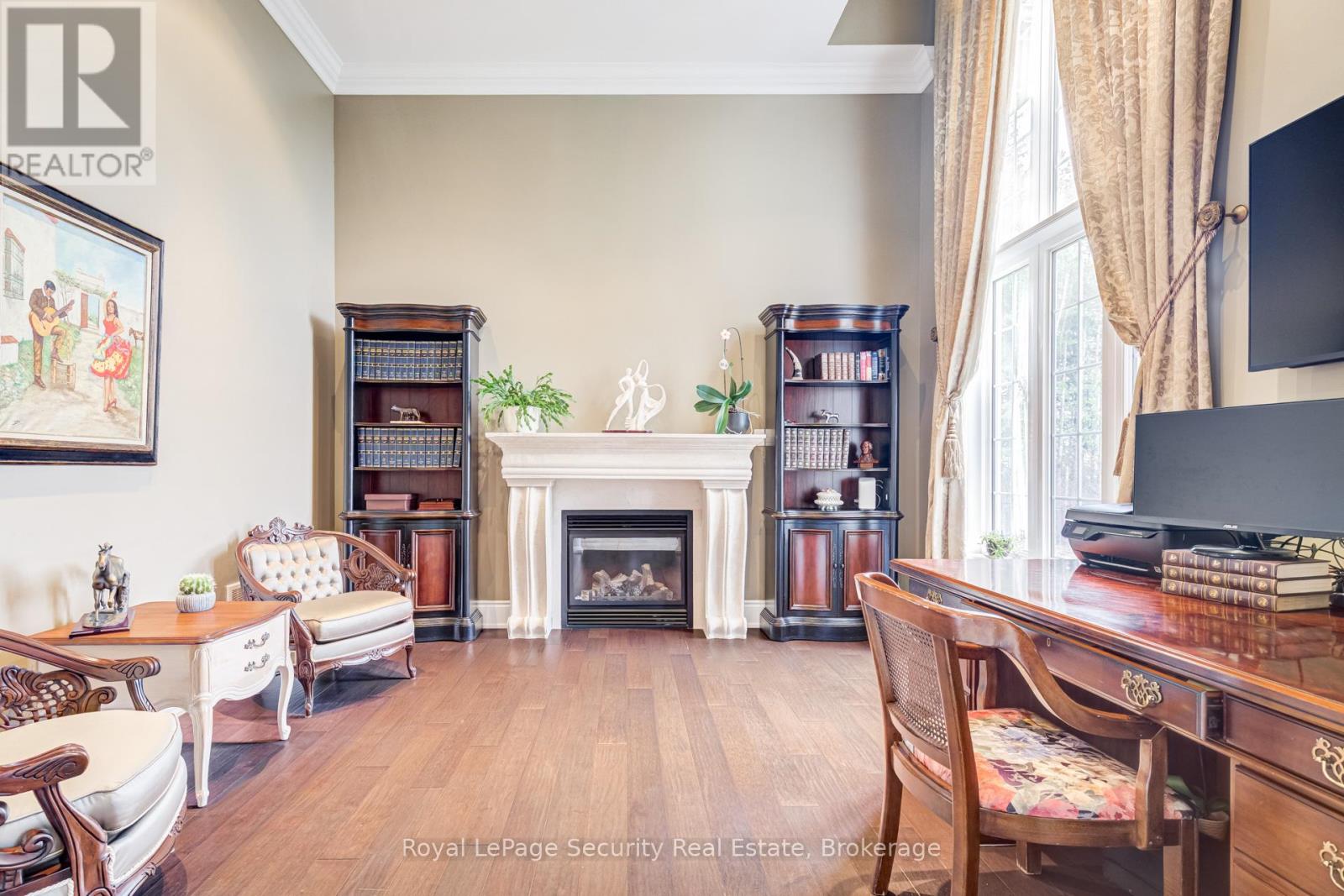 20 Aubrietia Court, Richmond Hill, Ontario  L4E 2R3 - Photo 8 - N13024440