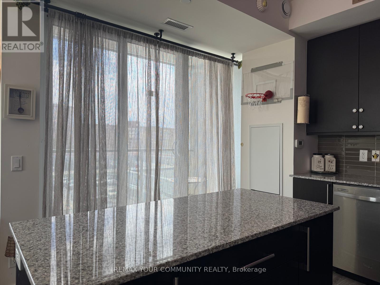 307b - 9600 Yonge Street, Richmond Hill, Ontario  L4C 0X3 - Photo 7 - N13024486