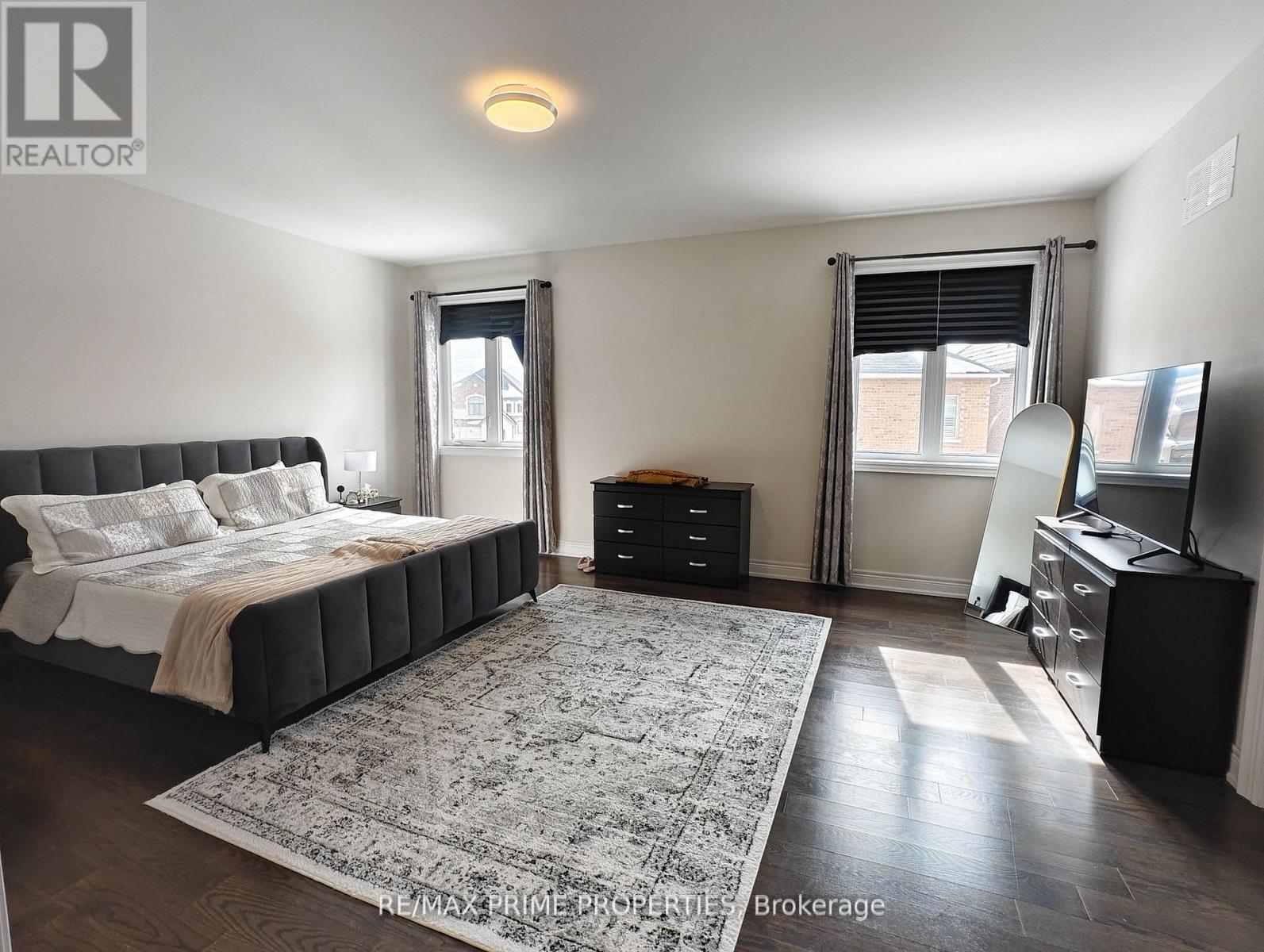 853 Harry Douglas Street, Newmarket, Ontario  L3X 0K3 - Photo 7 - N13024500