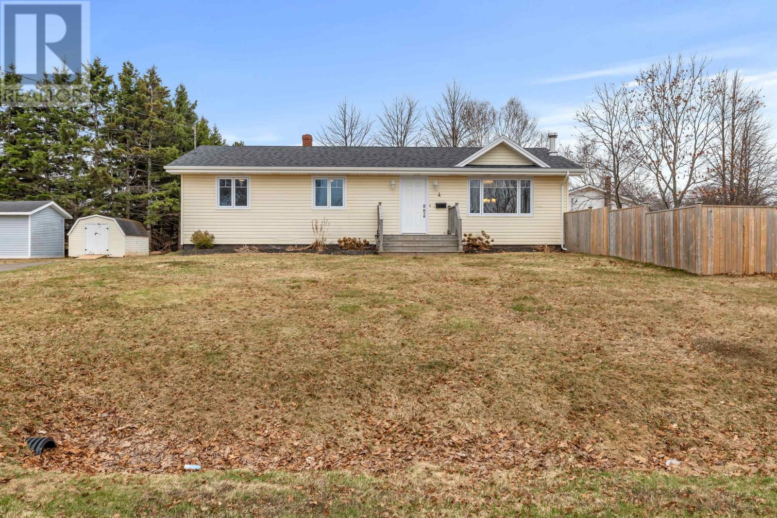 4 Woodlane Drive, Stratford, Prince Edward Island  C1B 1X9 - Photo 33 - 202608108