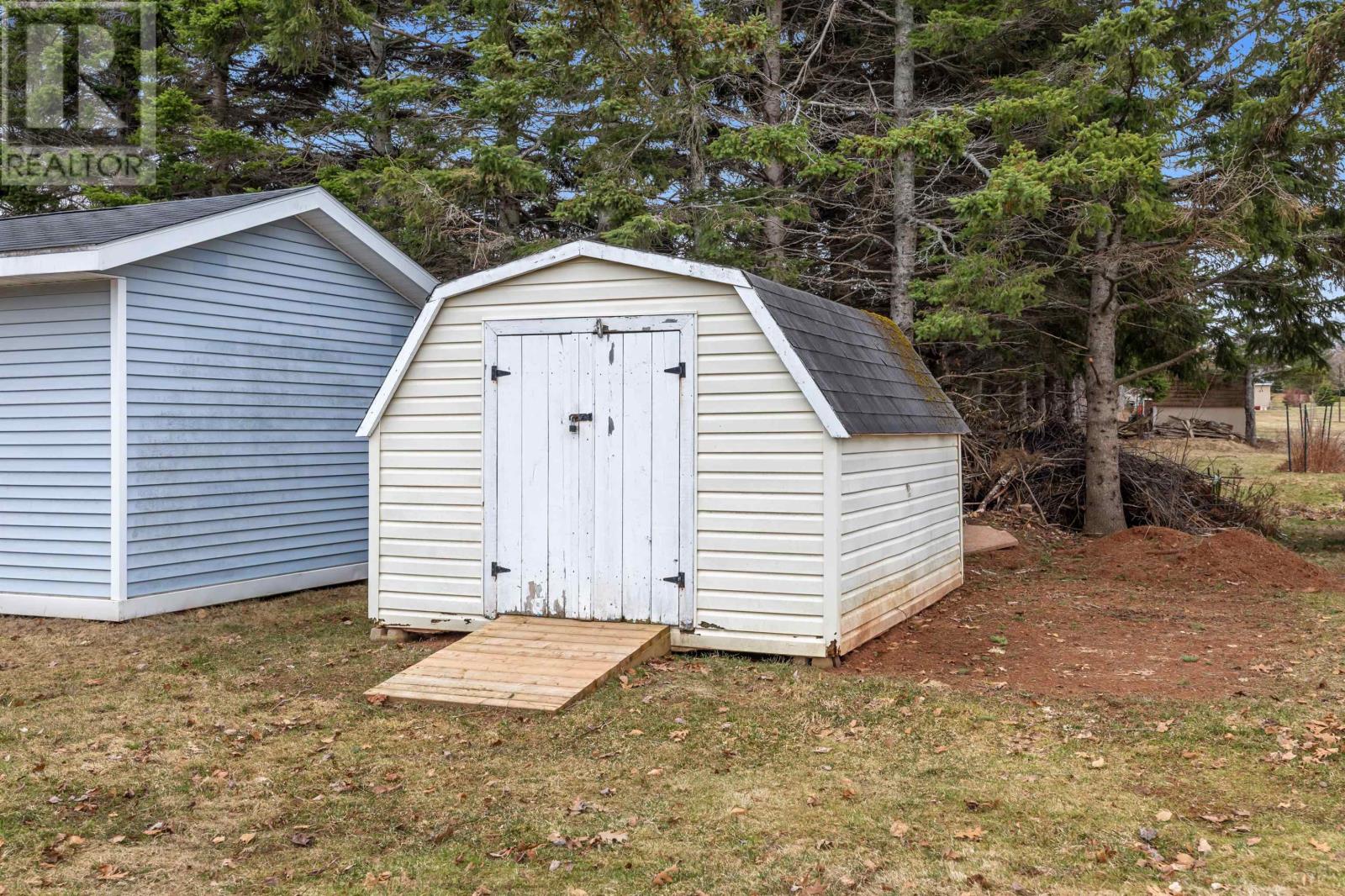 4 Woodlane Drive, Stratford, Prince Edward Island  C1B 1X9 - Photo 35 - 202608108