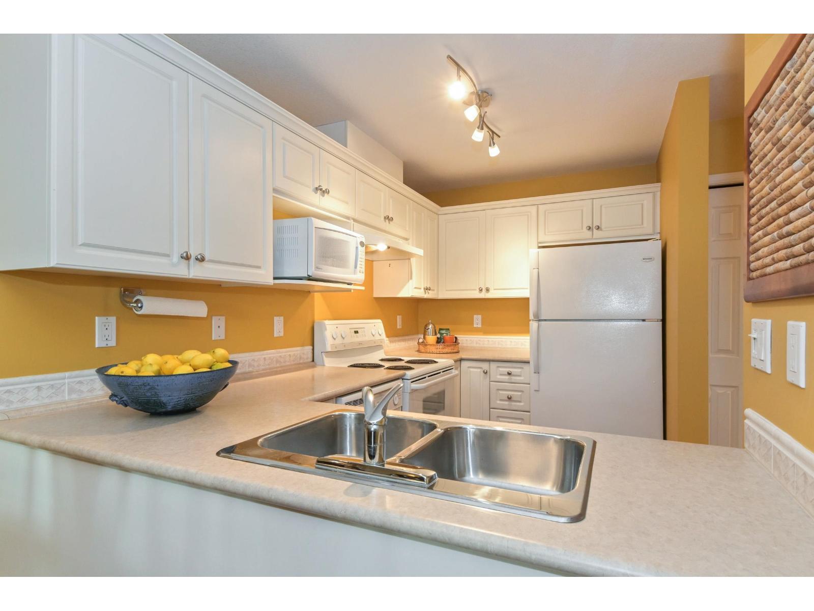 203 1280 Merklin Street, White Rock, British Columbia  V4B 4B9 - Photo 8 - R3080762