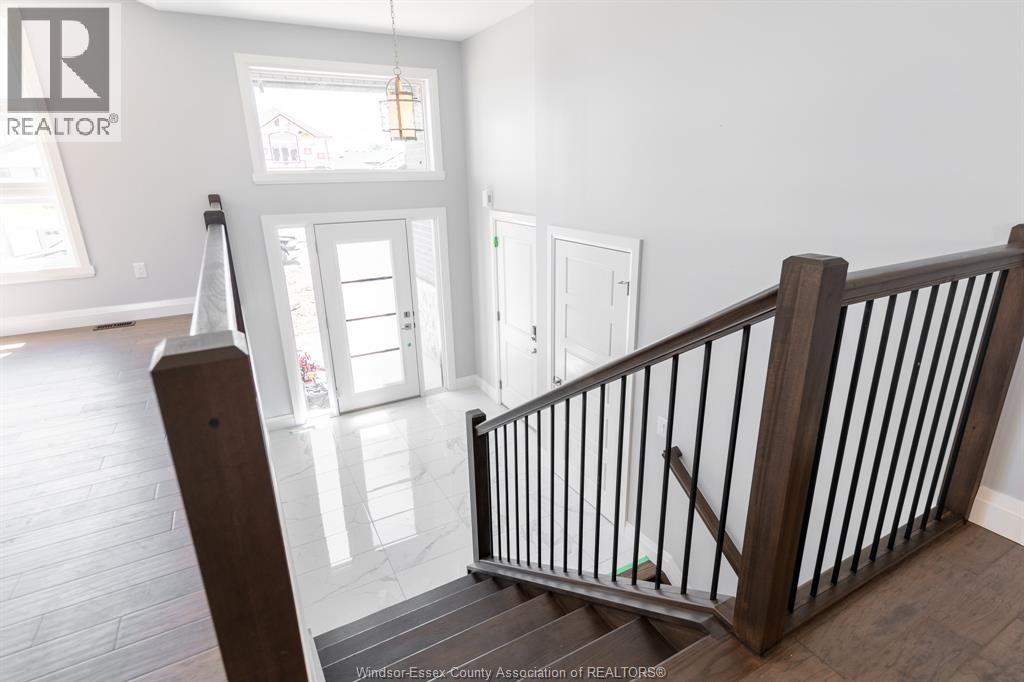 14 Noble, Amherstburg, Ontario  N9V 0G3 - Photo 3 - 26008695
