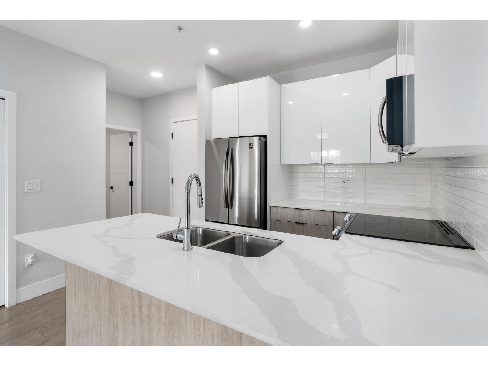 309 5486 199a Street, Langley, British Columbia  V3A 0N6 - Photo 5 - R3113140