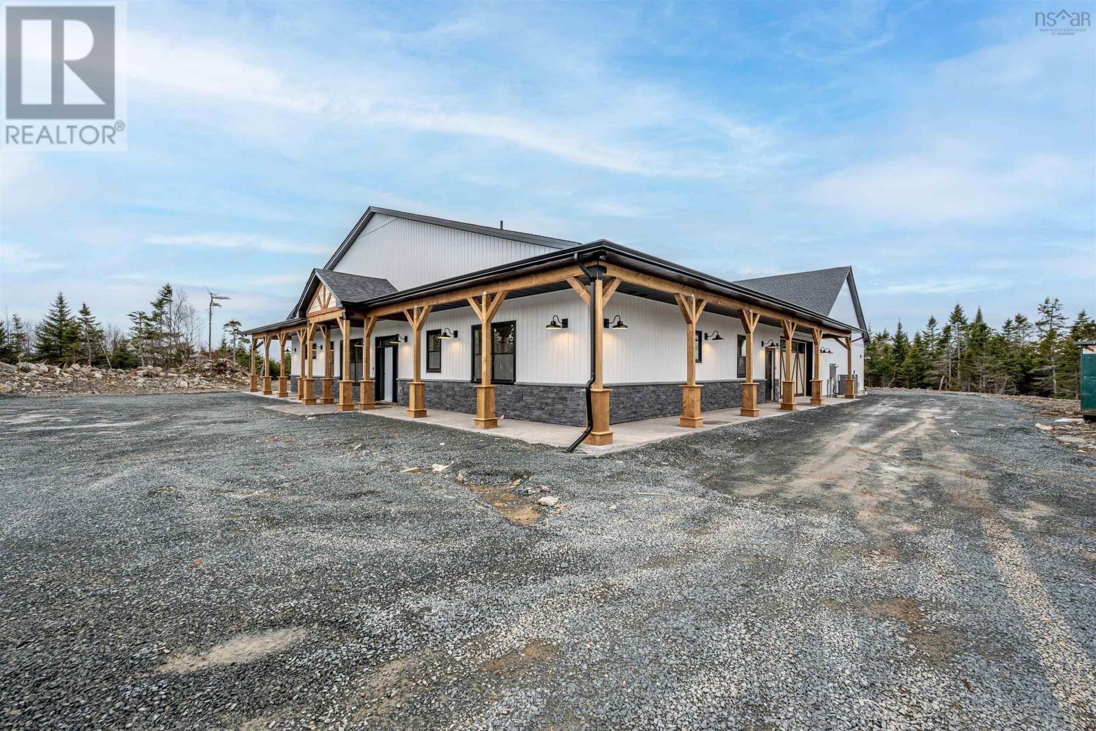 35 George Cyril Drive, Lawrencetown, Nova Scotia  B2Z 1E2 - Photo 2 - 202608103