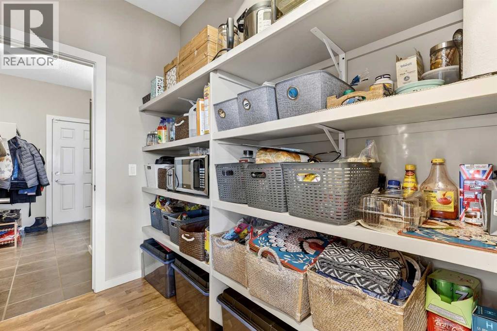 401 Mahogany Court SE, Calgary, Alberta  T3M 0T6 - Photo 12 - A2284149