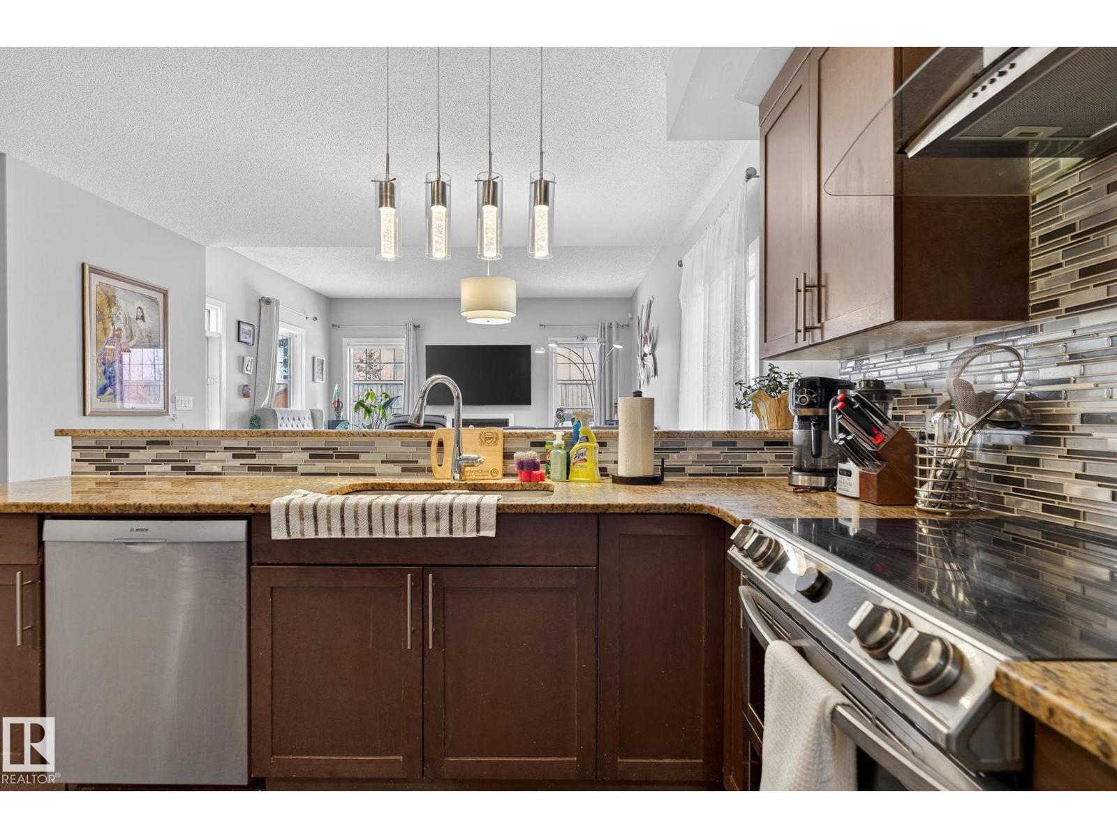 21867 80 Av NW, Edmonton, Alberta  T5T 4S2 - Photo 9 - E4477462