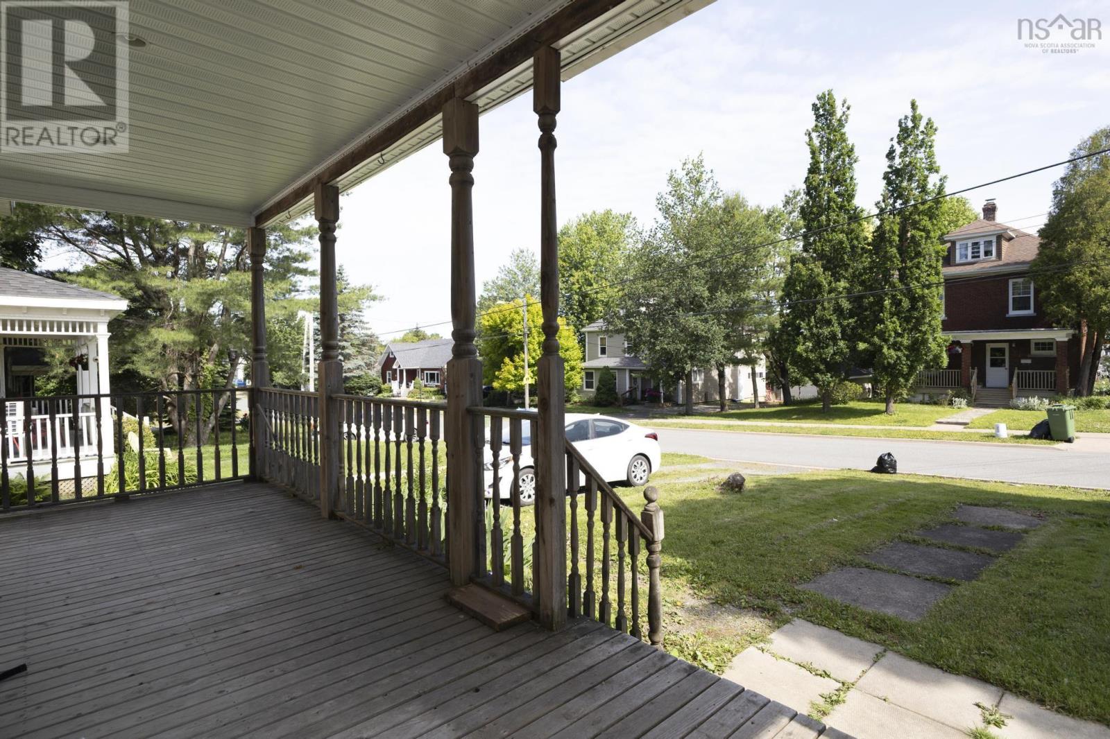 25 Jubilee Avenue, Stellarton, Nova Scotia