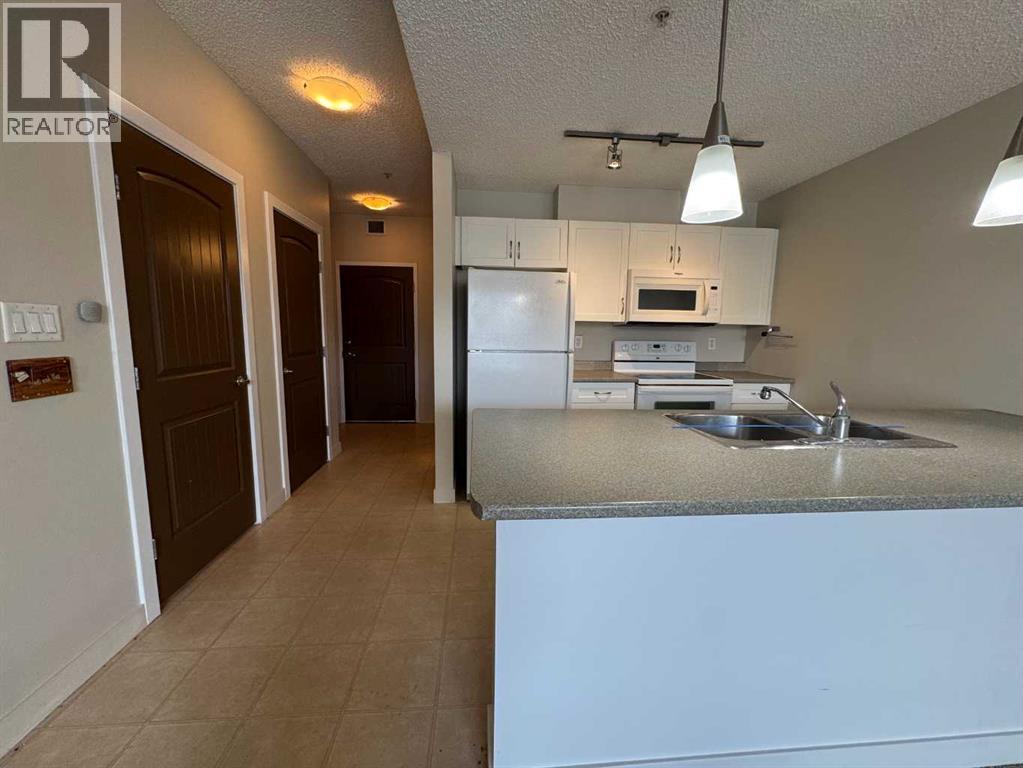 418, 136c Sandpiper Road, Fort Mcmurray, Alberta  T9K 0J7 - Photo 6 - A2301445