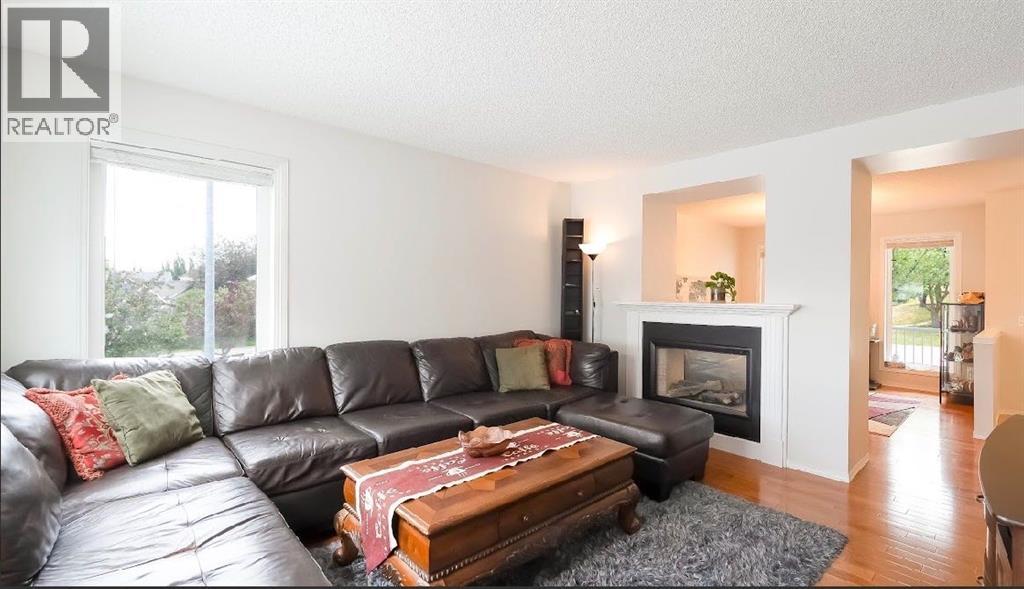 188 Tuscany Valley Drive Nw, Calgary, Alberta  T3L 2C2 - Photo 10 - A2294247