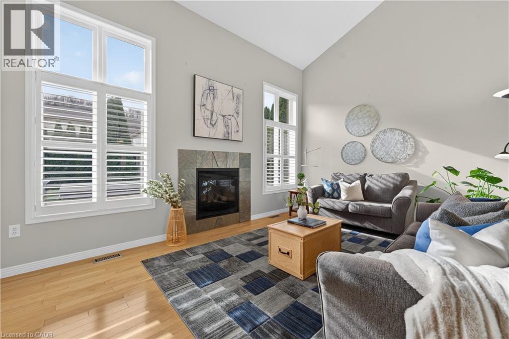 51 Hickory Crescent, Grimsby, Ontario  L3M 5P9 - Photo 5 - 40821613