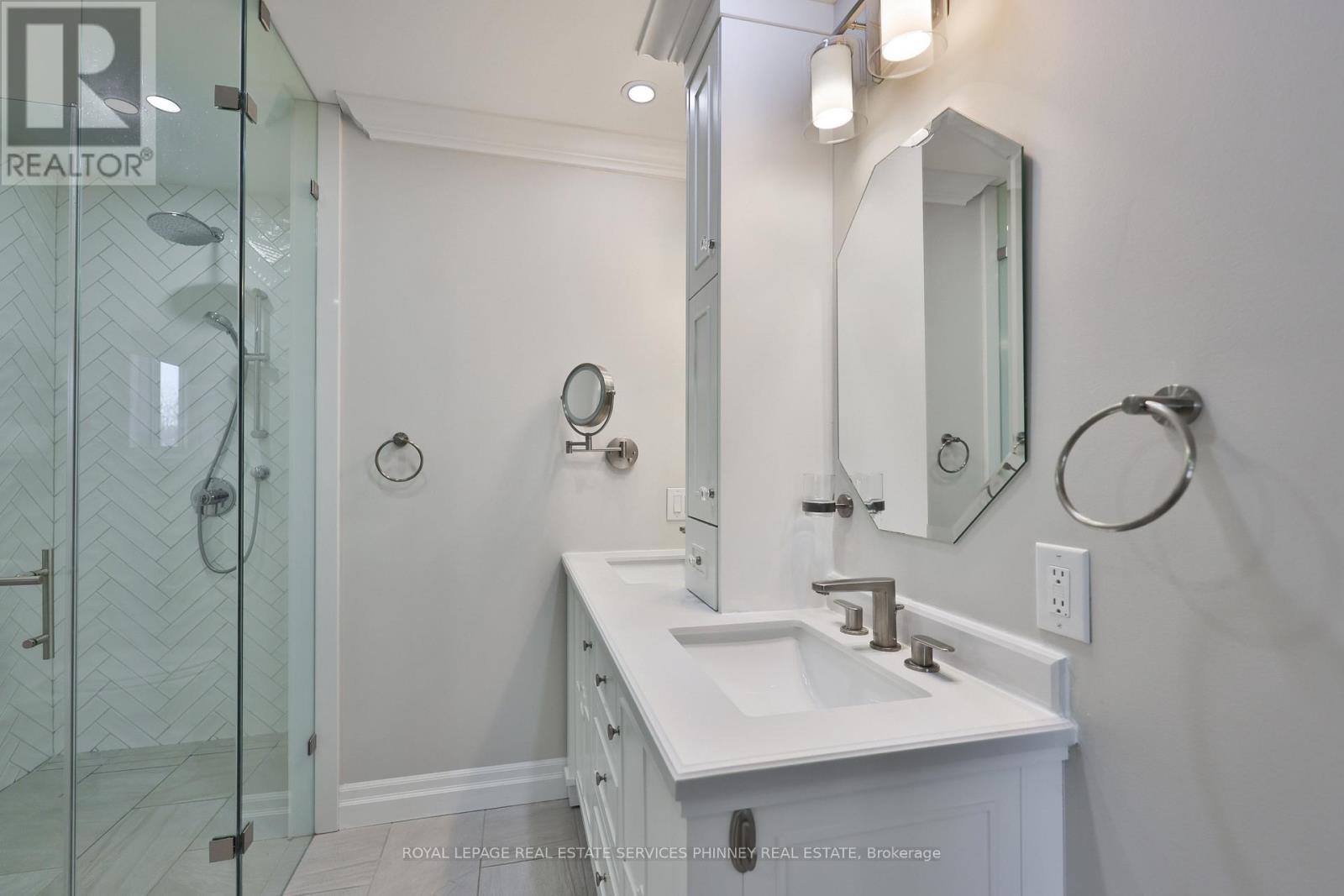 976 Silver Birch Trail, Mississauga, Ontario  L5J 4S3 - Photo 22 - W13024330