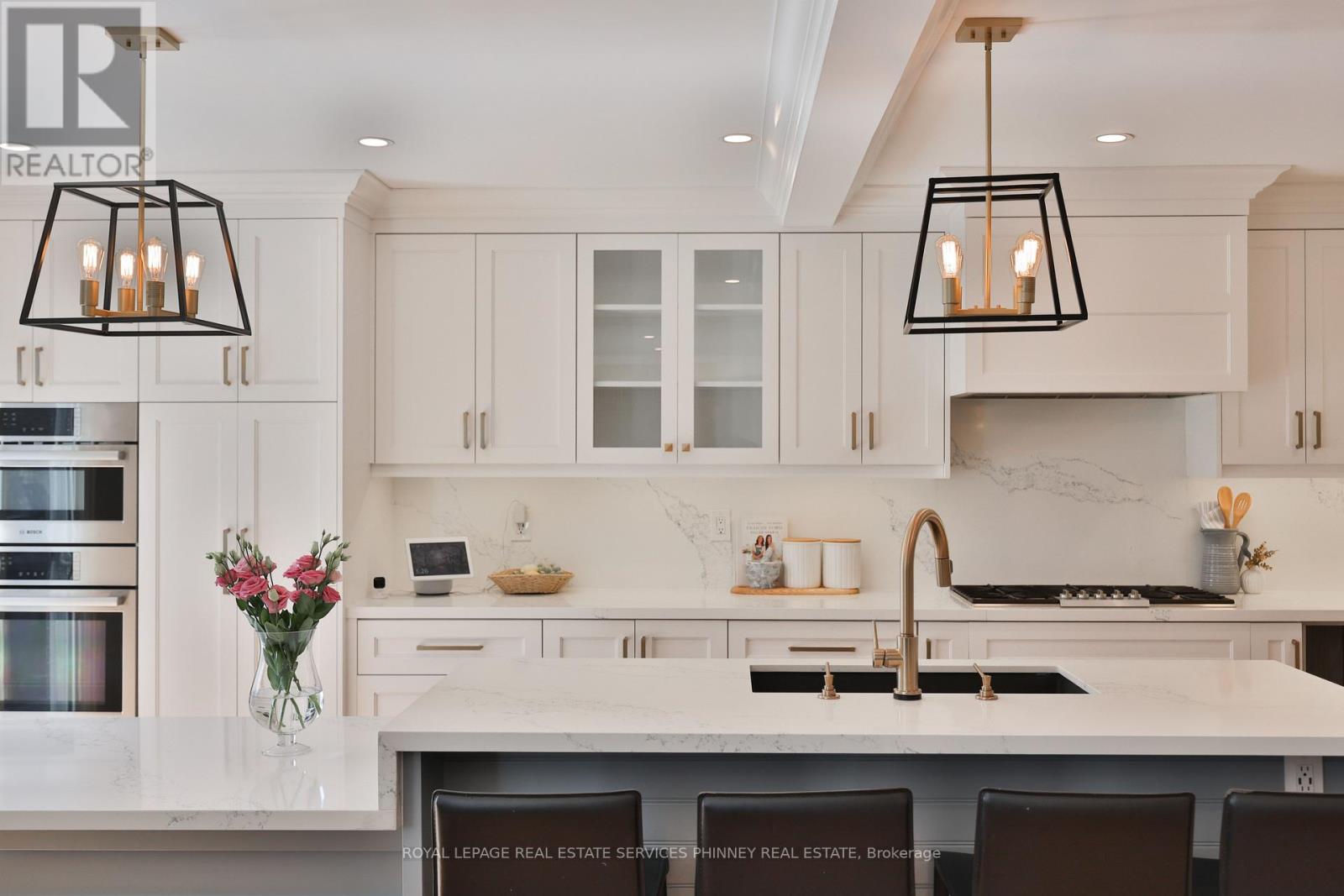 976 Silver Birch Trail, Mississauga, Ontario  L5J 4S3 - Photo 4 - W13024330