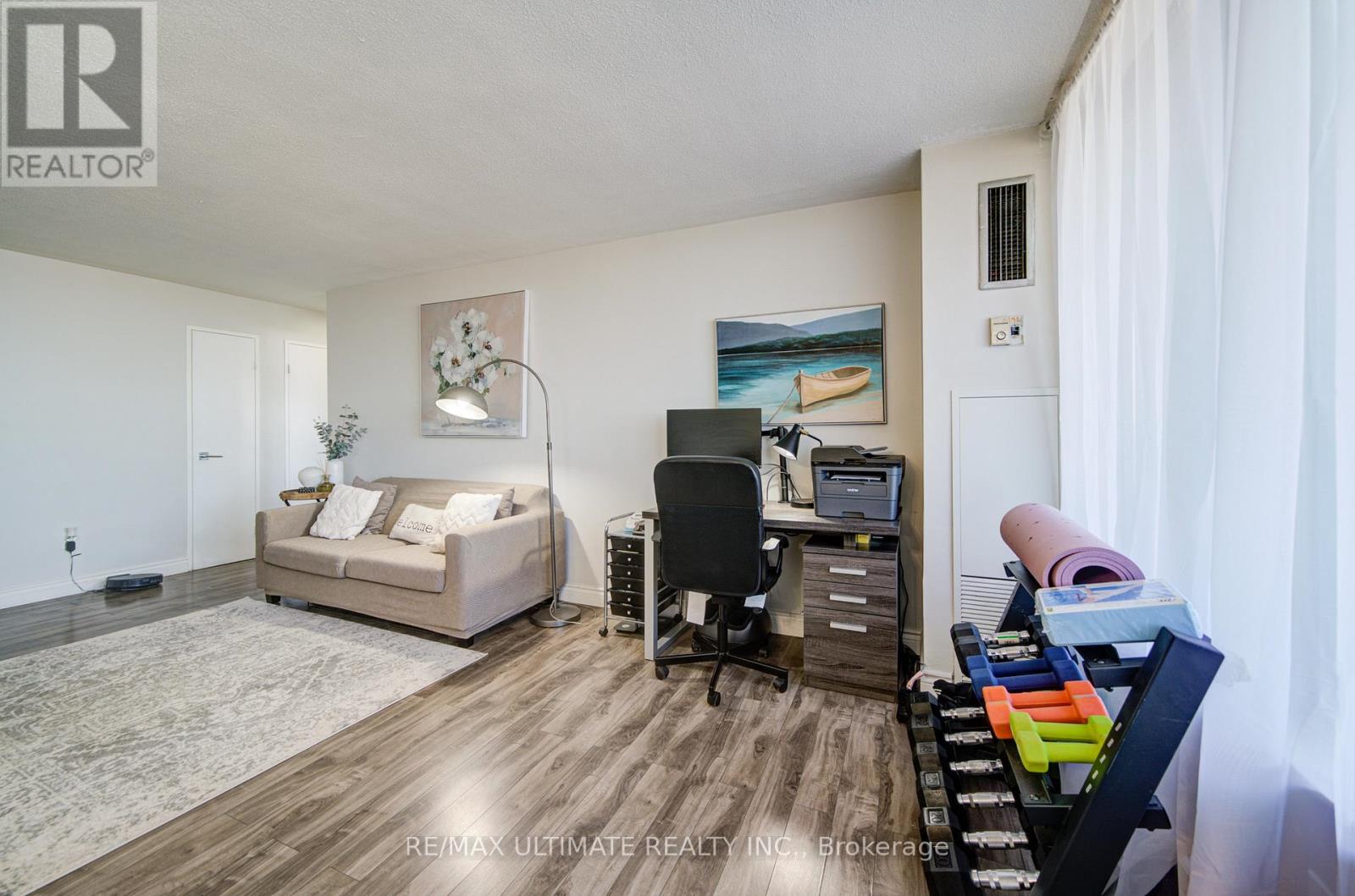 Ph#11 - 11 Wincott Drive, Toronto, Ontario  M9R 2R9 - Photo 11 - W13024364