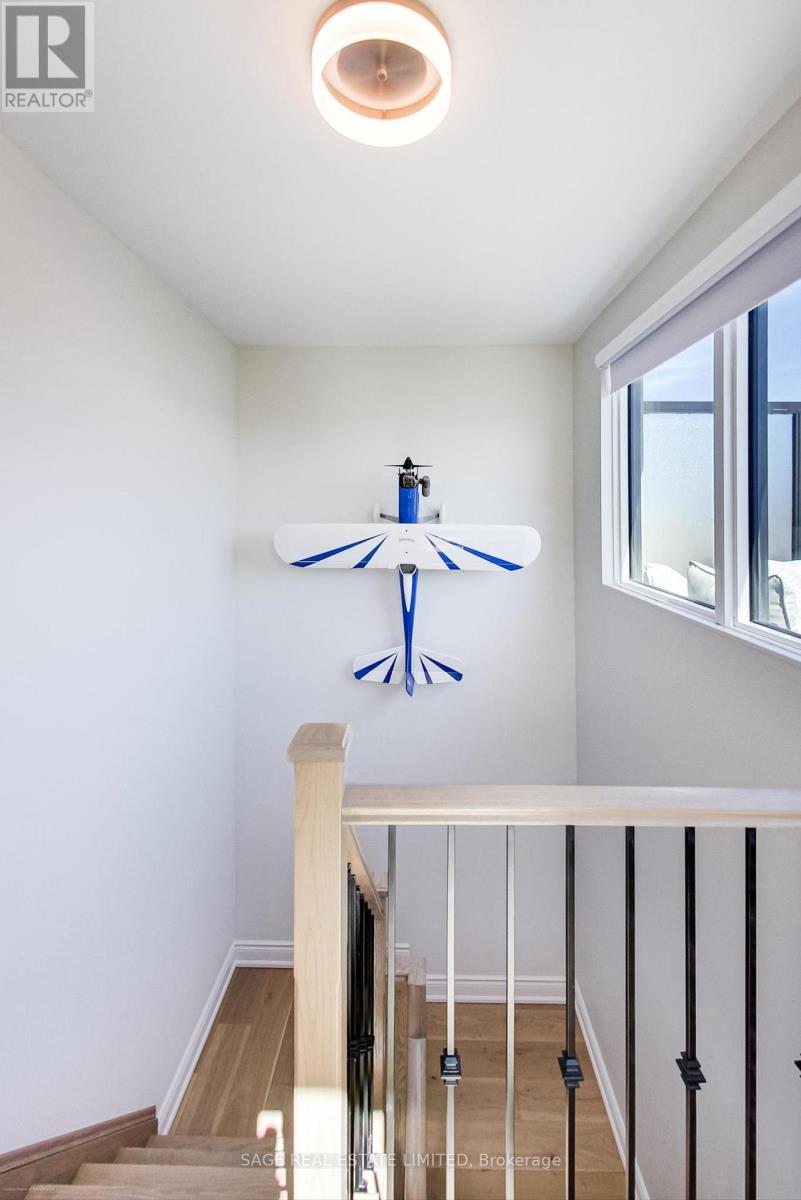 66 Pony Farm Drive, Toronto, Ontario  M9R 0B3 - Photo 23 - W13024414