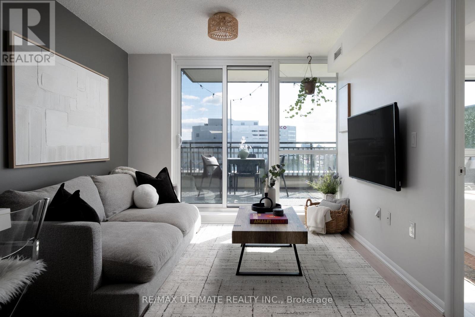 738 - 36 Via Bagnato, Toronto, Ontario  M6A 0B7 - Photo 4 - W13024420