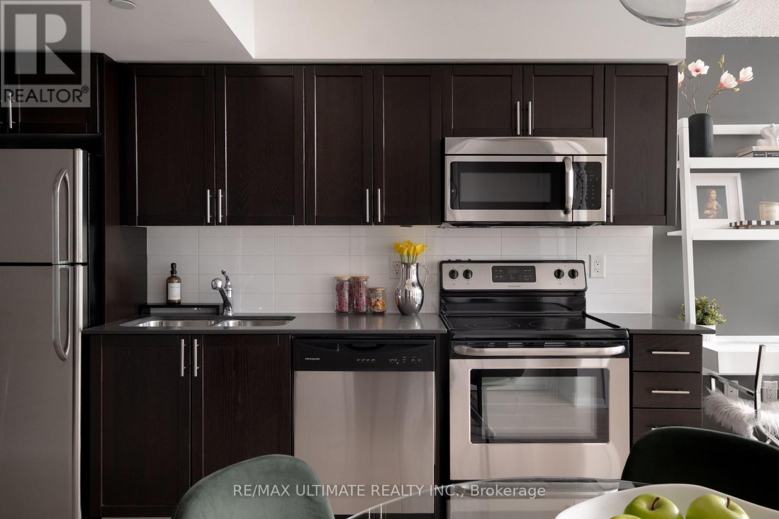 738 - 36 Via Bagnato, Toronto, Ontario  M6A 0B7 - Photo 8 - W13024420