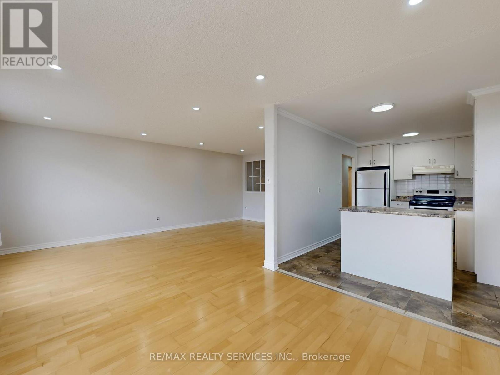 9 Glenridge Road, Brampton, Ontario  L6S 1N2 - Photo 15 - W13024468