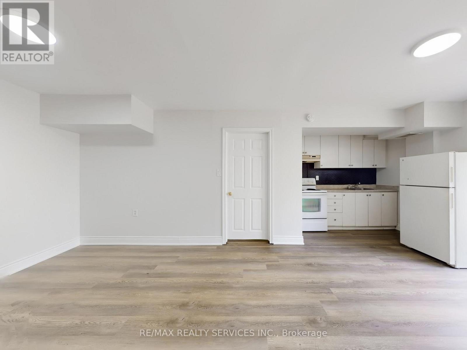 9 Glenridge Road, Brampton, Ontario  L6S 1N2 - Photo 38 - W13024468