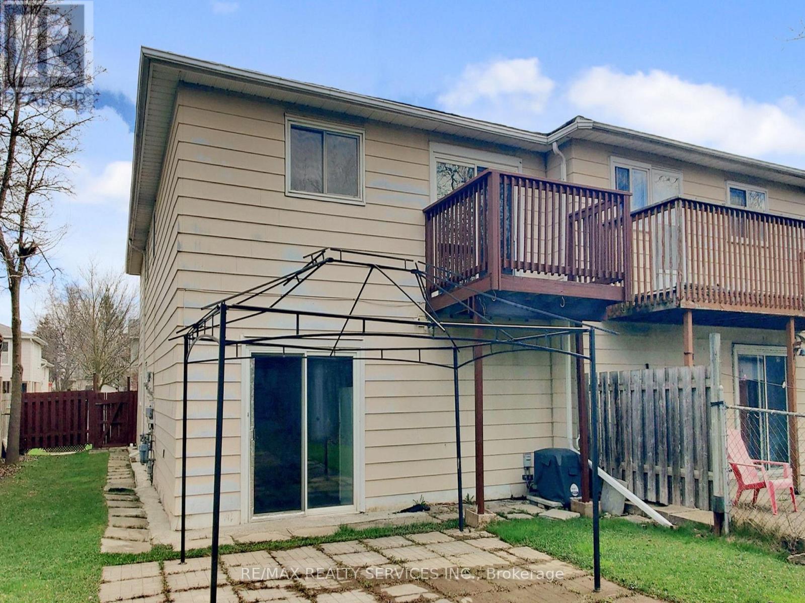 9 Glenridge Road, Brampton, Ontario  L6S 1N2 - Photo 46 - W13024468