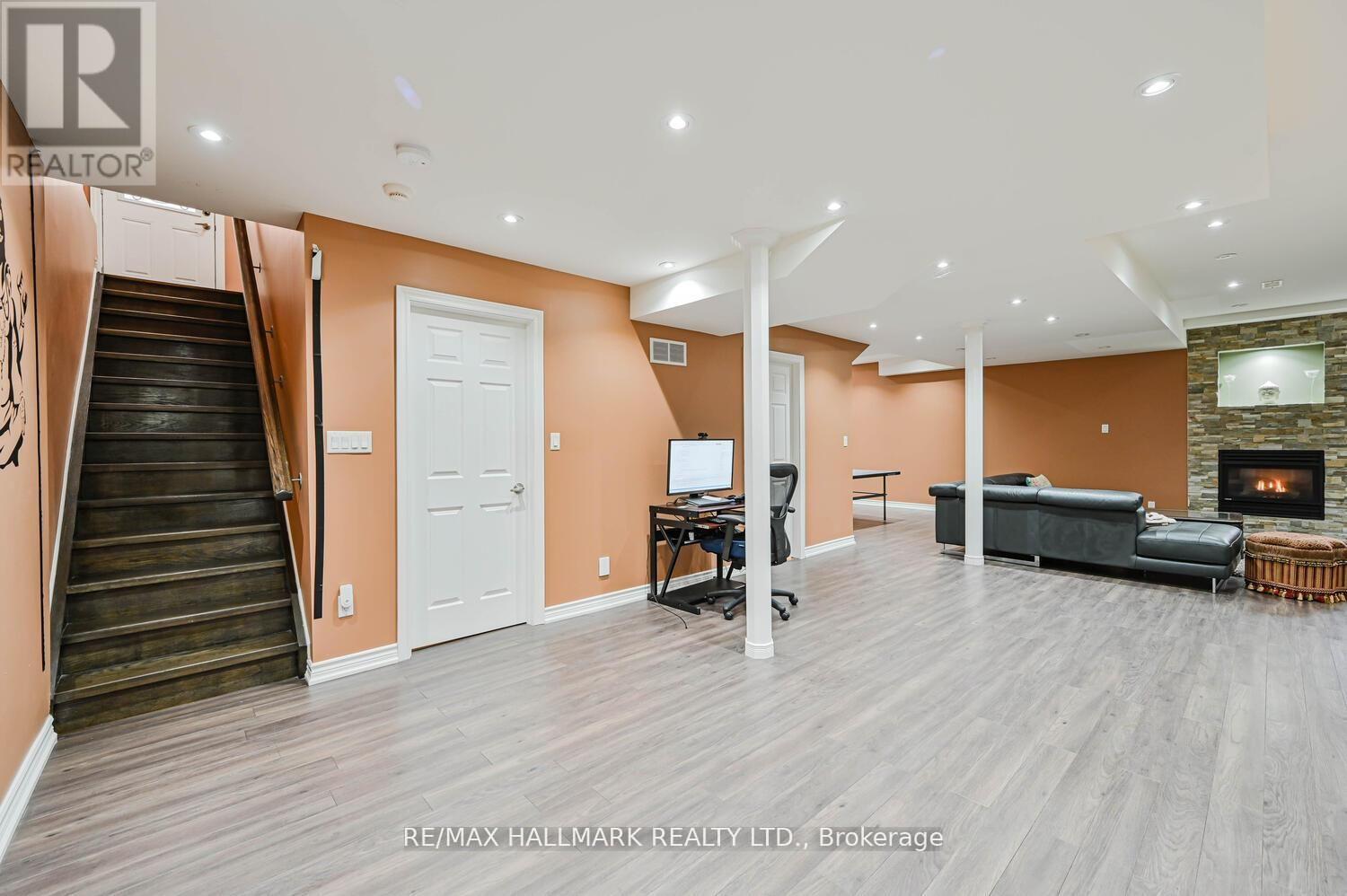 46 Lisson Crescent, Brampton, Ontario  L6X 0Y9 - Photo 38 - W13024494