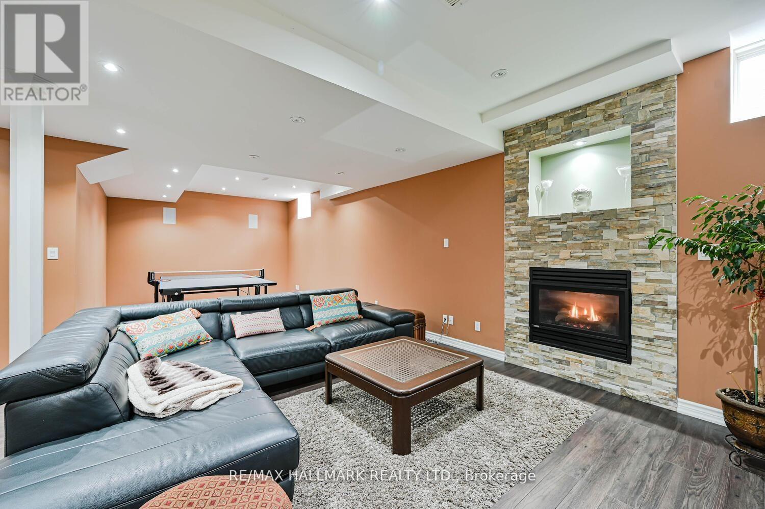 46 Lisson Crescent, Brampton, Ontario  L6X 0Y9 - Photo 42 - W13024494