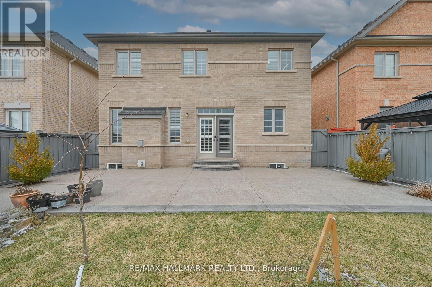 46 Lisson Crescent, Brampton, Ontario  L6X 0Y9 - Photo 49 - W13024494