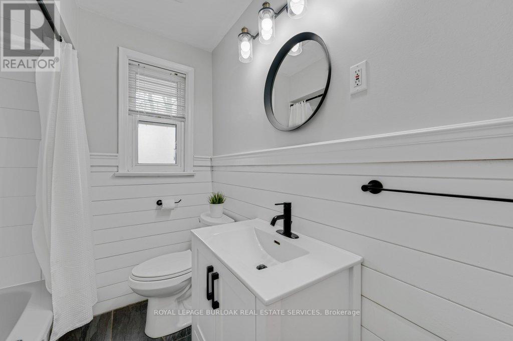 602 Stephens Crescent, Oakville, Ontario  L6K 1Y3 - Photo 17 - W13024512