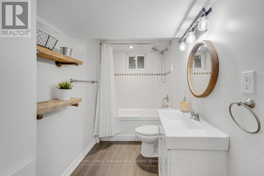 602 Stephens Crescent, Oakville, Ontario  L6K 1Y3 - Photo 20 - W13024512