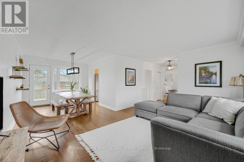 602 Stephens Crescent, Oakville, Ontario  L6K 1Y3 - Photo 6 - W13024512