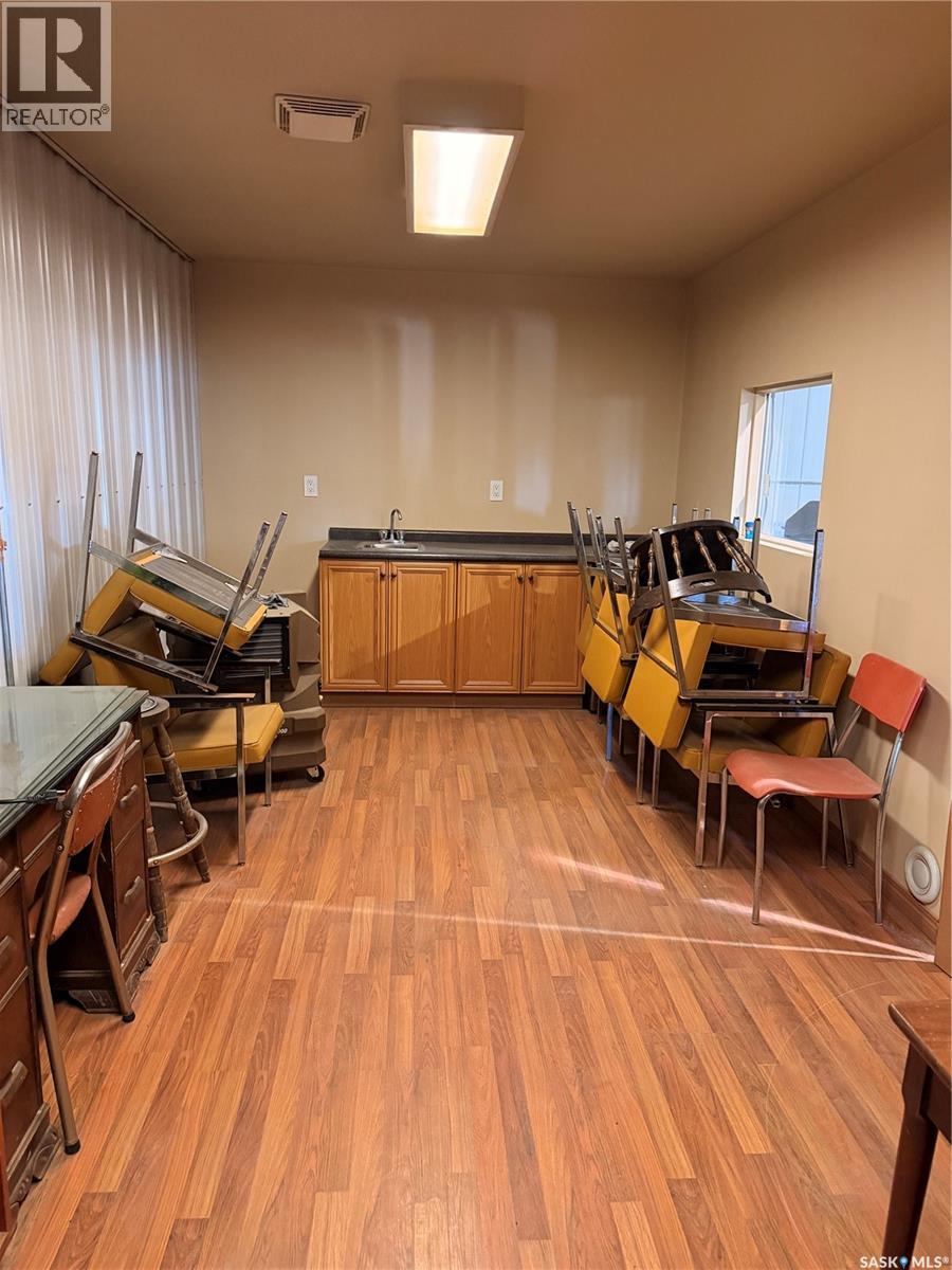 201 Margaret Street, Lampman, Saskatchewan  S0C 1N0 - Photo 8 - SK033477