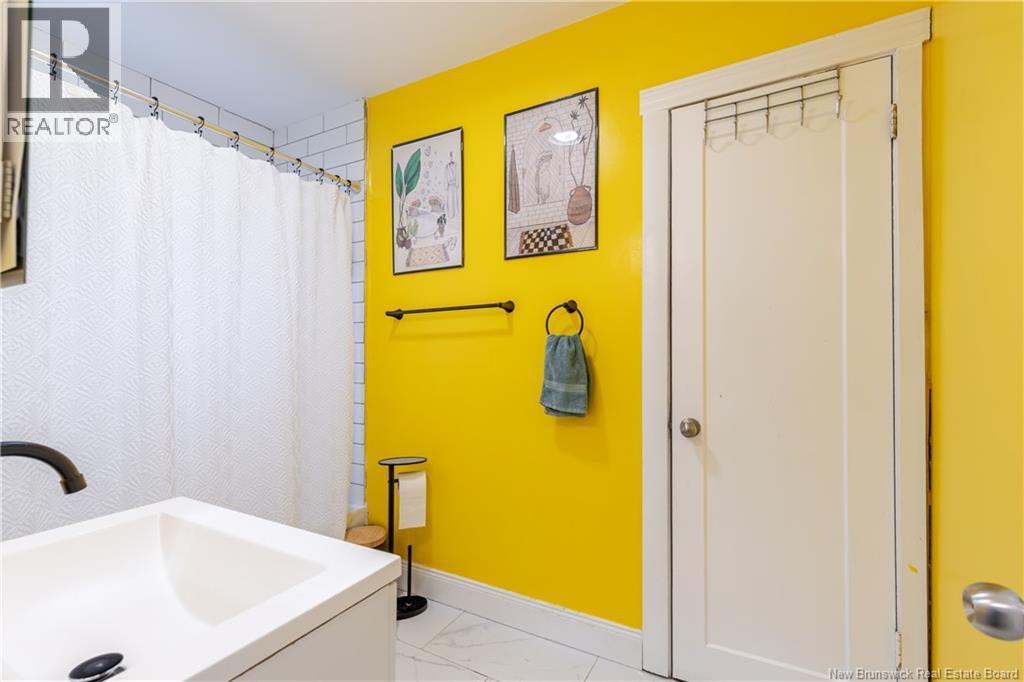 53 Veterans Drive, Fredericton, New Brunswick  E3A 4C6 - Photo 33 - NB137430