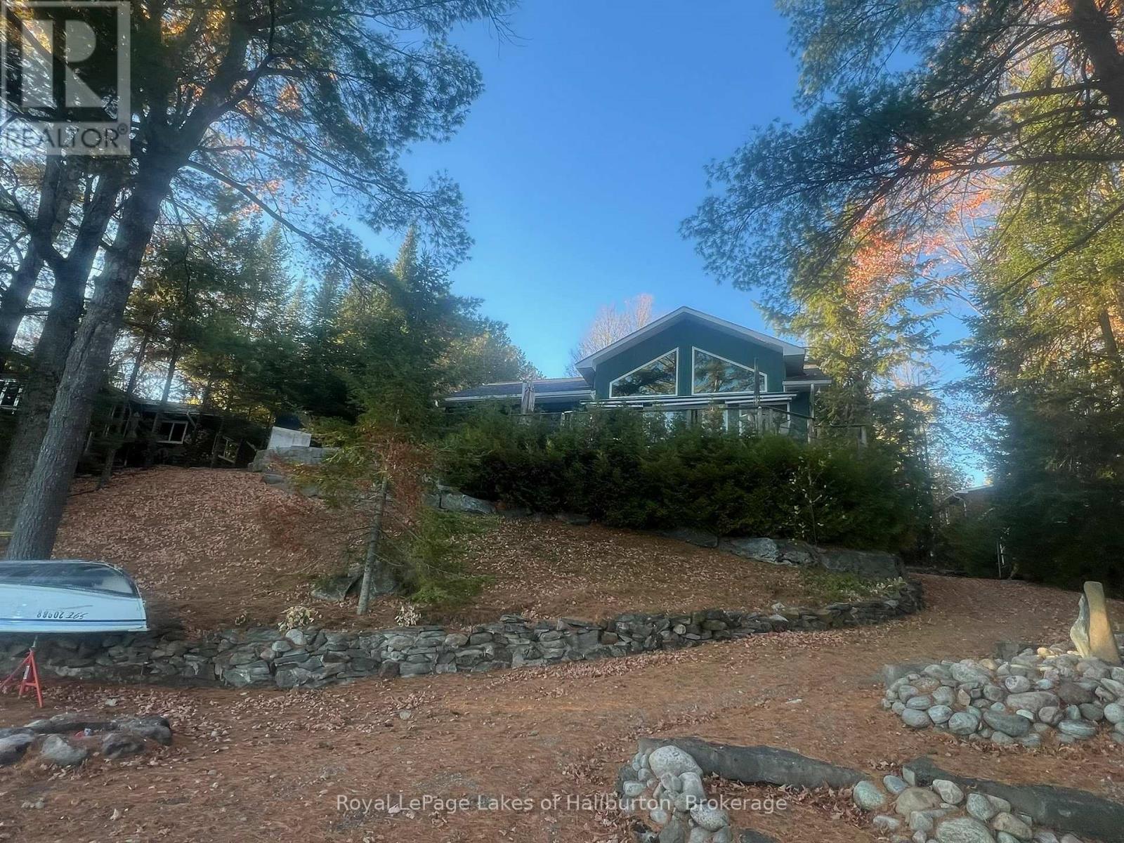 54 Clearview Drive, Trent Lakes, Ontario  K0M 2A0 - Photo 3 - X12840692