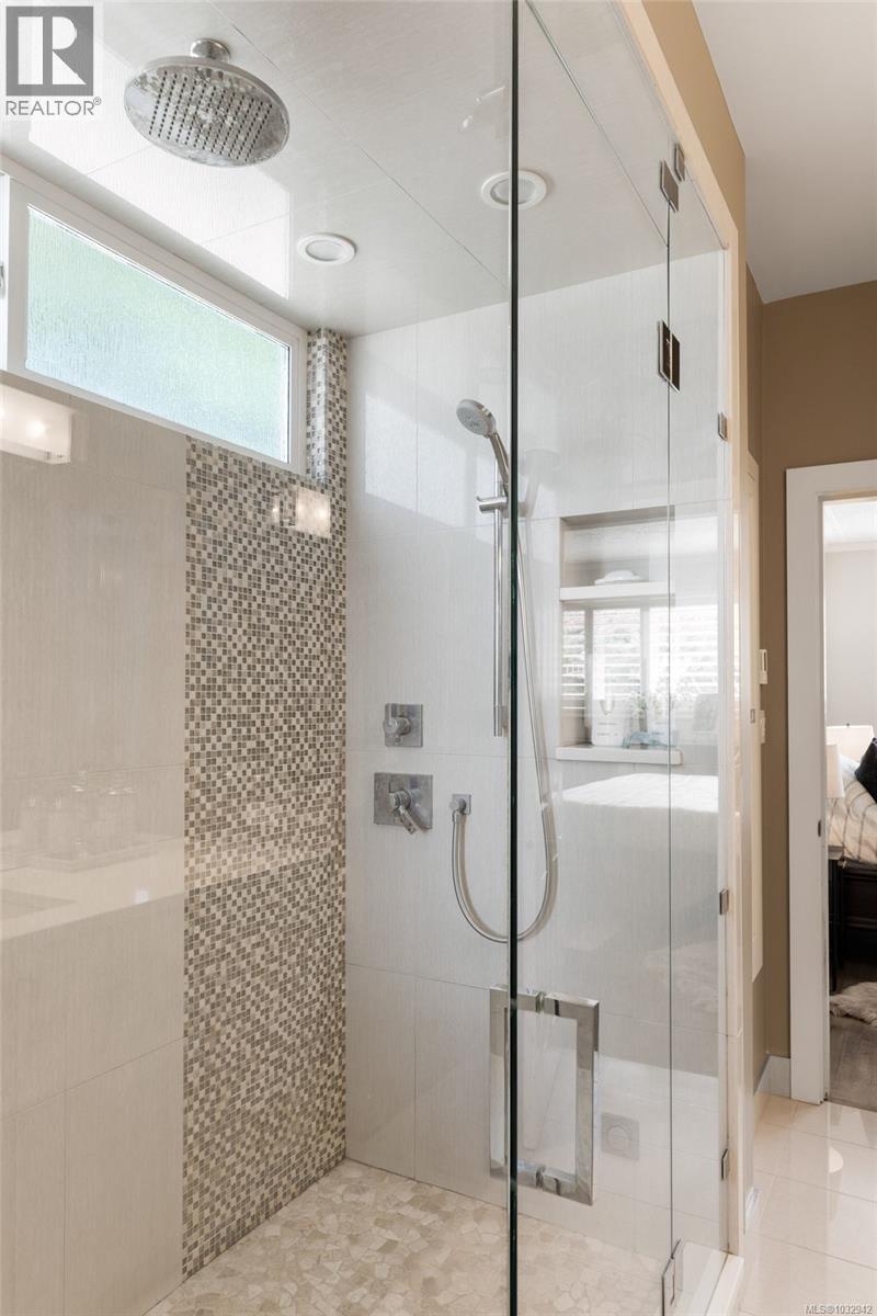 2450 Whidby Lane, Sidney, British Columbia  V8L 2K3 - Photo 23 - 1032942