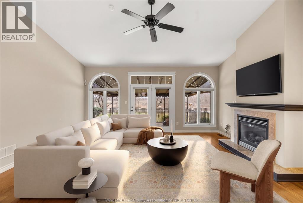 1343 Aspenshore, Windsor, Ontario  N8P 1Y4 - Photo 2 - 26008740