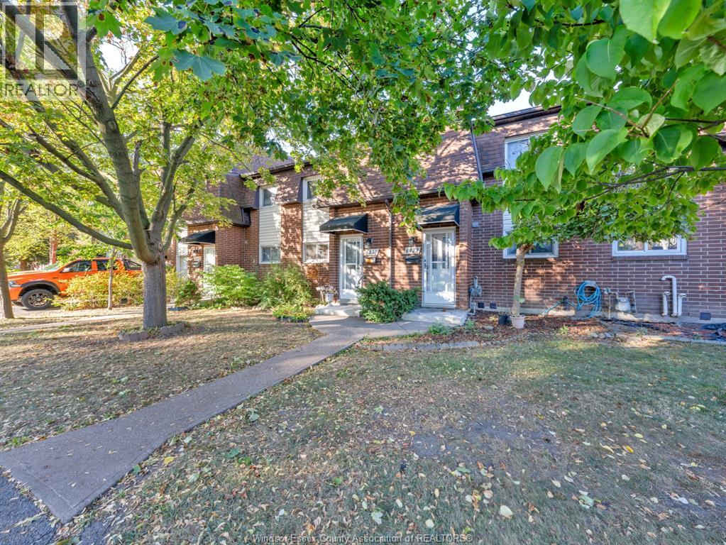 6430 Thornberry, Windsor, Ontario  N8T 2W9 - Photo 3 - 26008729