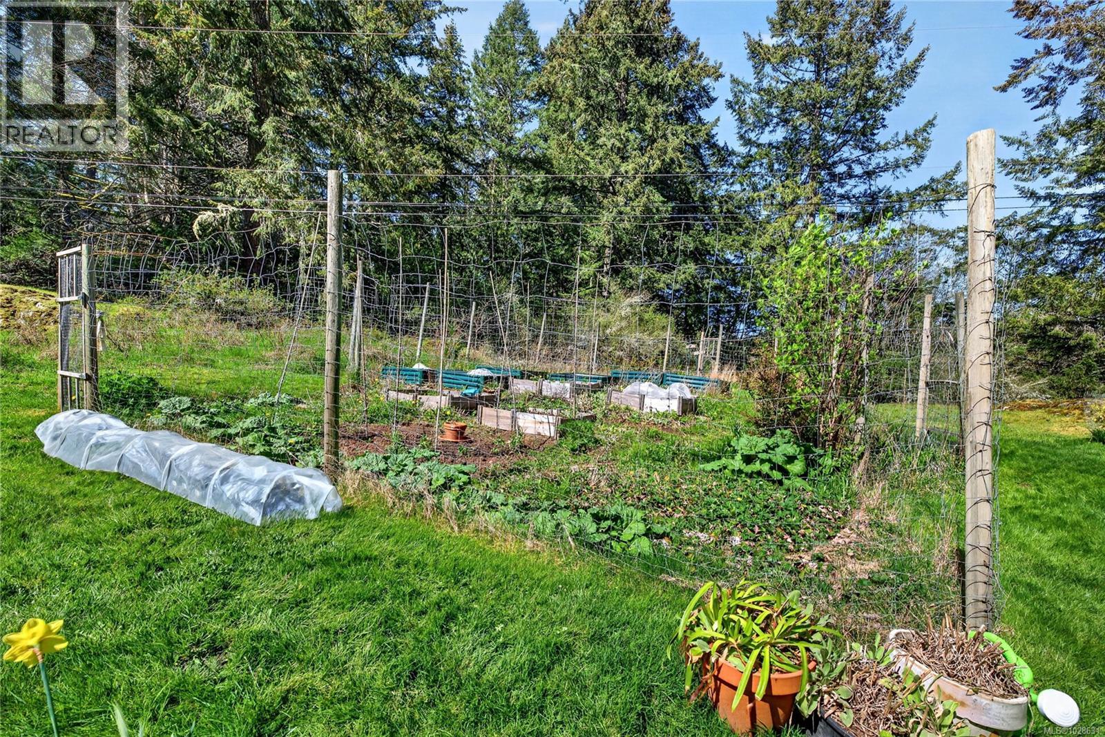 99 Garner Rd, Salt Spring, British Columbia  V8K 2B1 - Photo 48 - 1028631