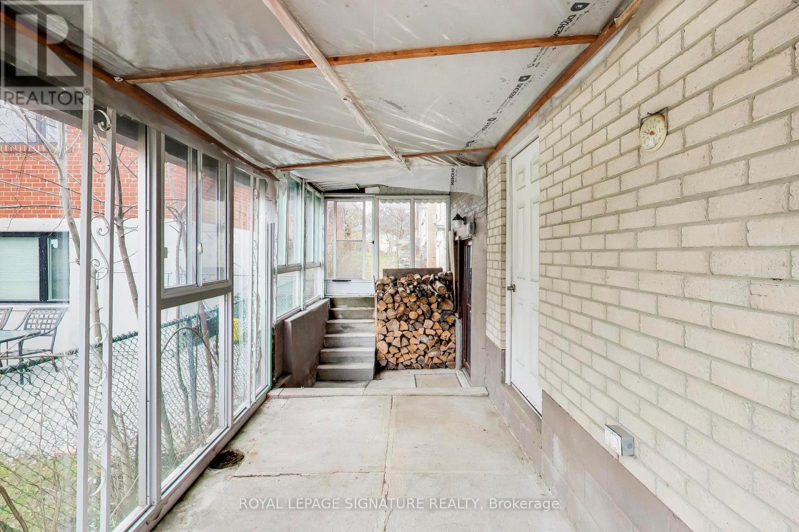 1 Charlemont Crescent, Toronto, Ontario  M1T 1M3 - Photo 32 - E13024476