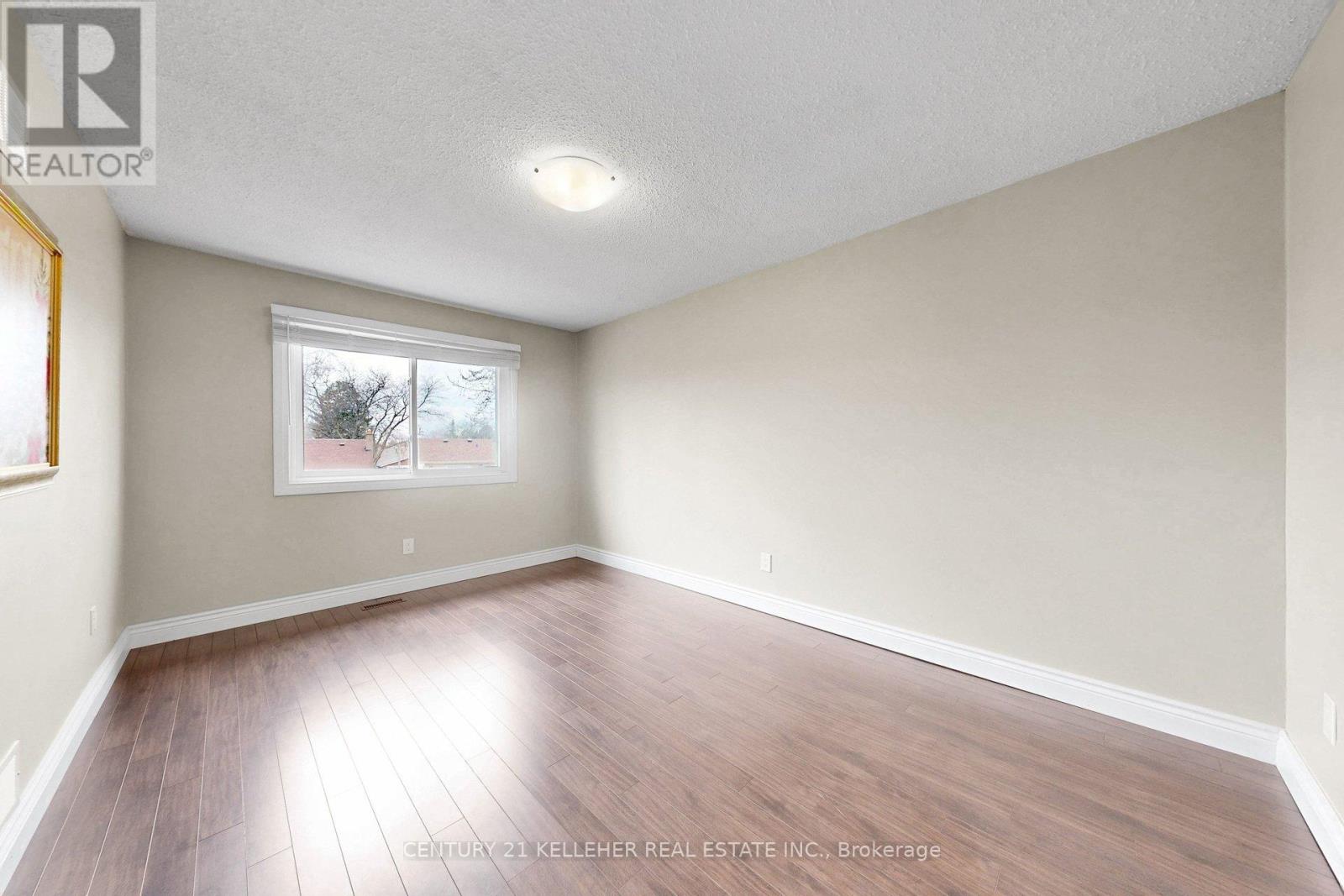 6251 Atherly Crescent, Mississauga, Ontario  L5N 2J1 - Photo 21 - W12957898