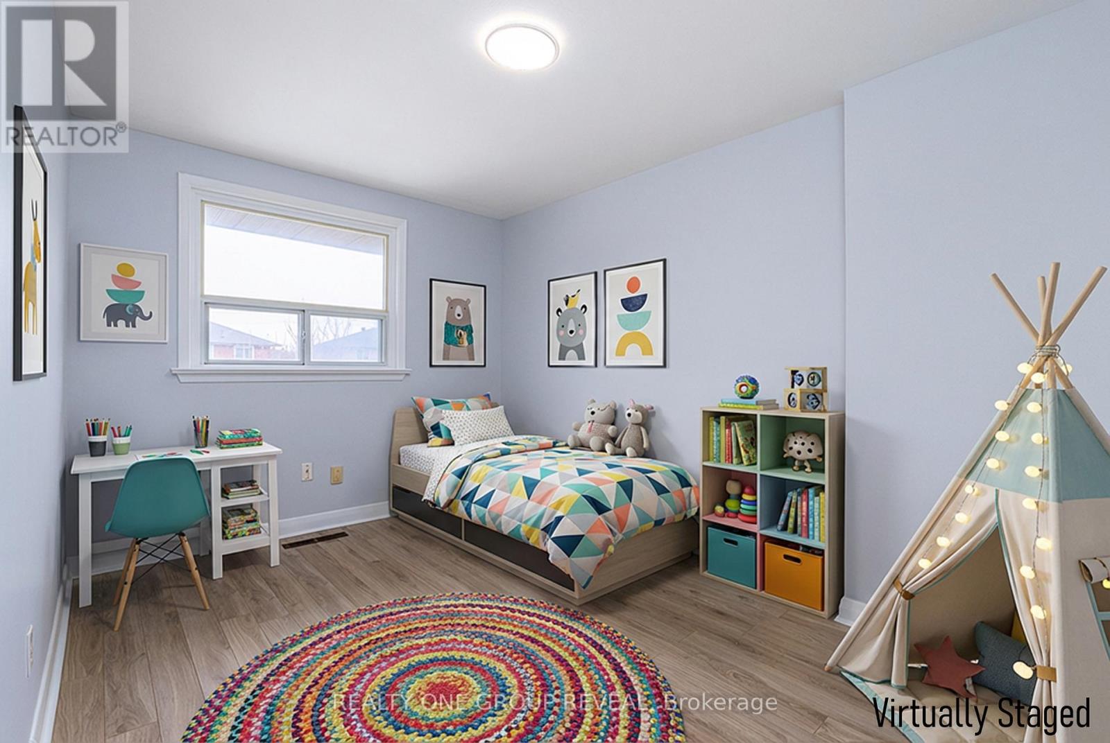 12 Thurodale Avenue, Toronto, Ontario  M6M 3B3 - Photo 5 - W12862924