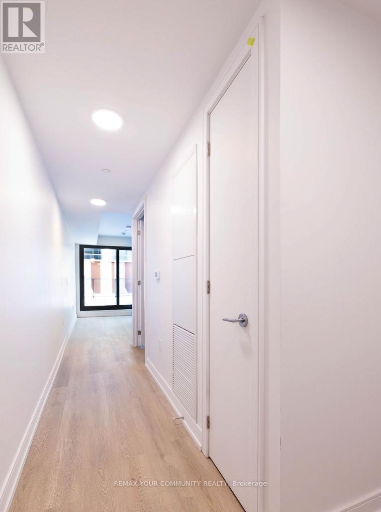 324 - 1 Jarvis Street, Hamilton, Ontario  L8R 3J2 - Photo 2 - X13024332