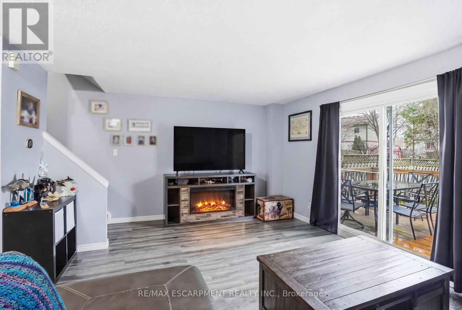 16 Enfield Crescent, Brantford, Ontario  N3P 1B2 - Photo 10 - X13024368