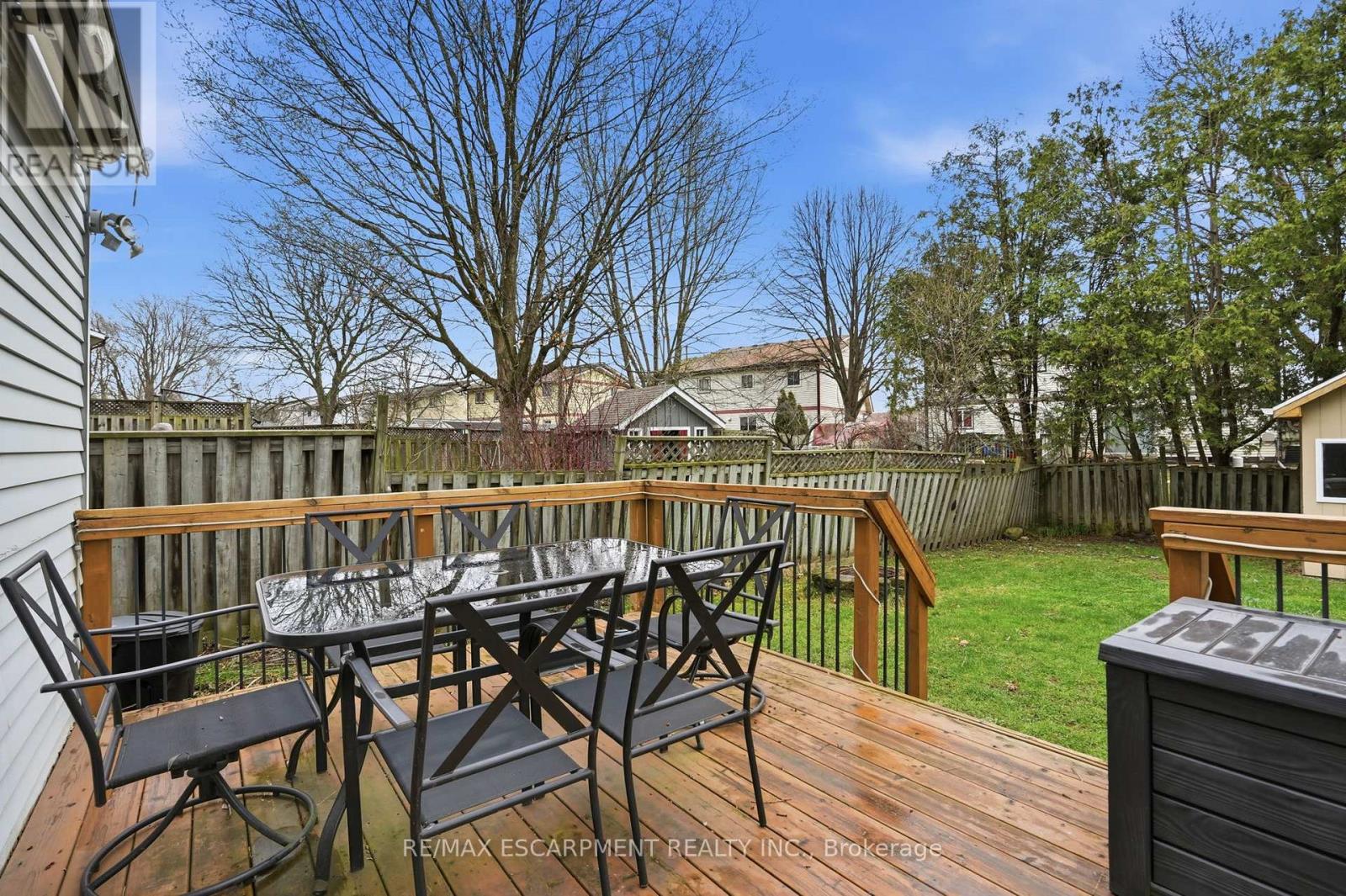 16 Enfield Crescent, Brantford, Ontario  N3P 1B2 - Photo 30 - X13024368