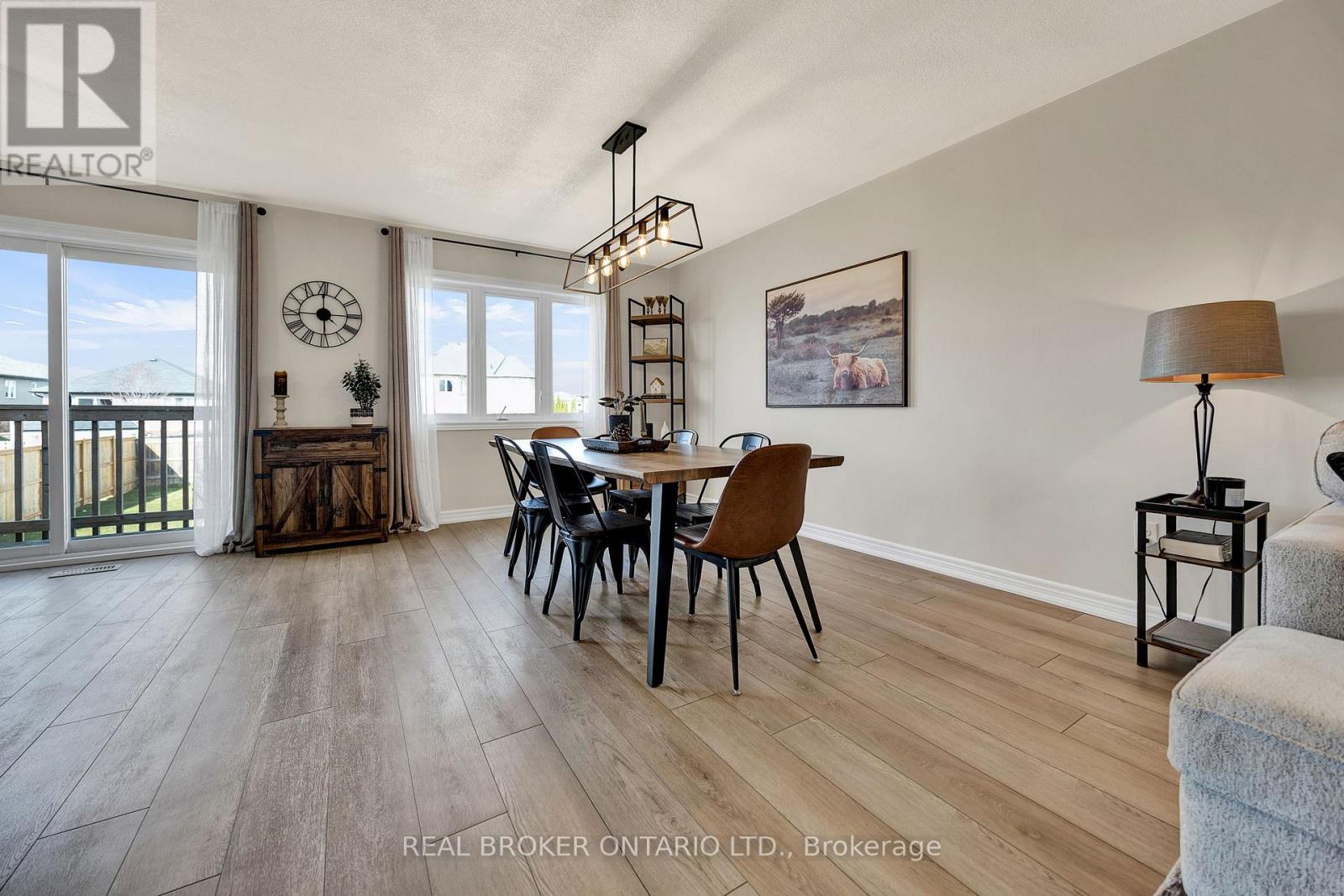 335 Krotz Street W, North Perth, Ontario  N4W 0H8 - Photo 10 - X13024400